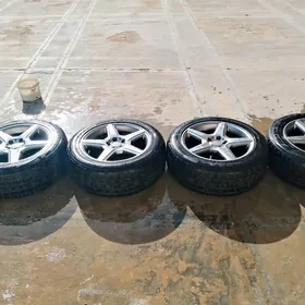 Teker 18 lik diska Bilen bile