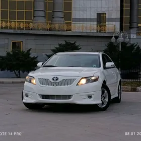 Toyota Camry 2010