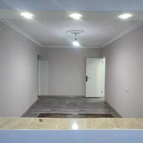 9 mkr Surikowyñ ugry