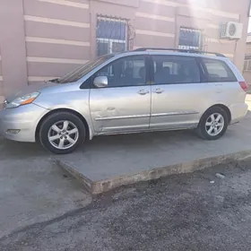 Toyota Sienna 2007