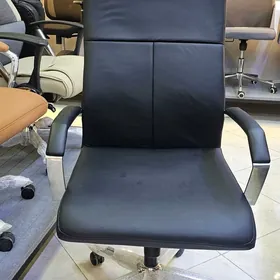 Koza kreslo gara.Кожа кресло