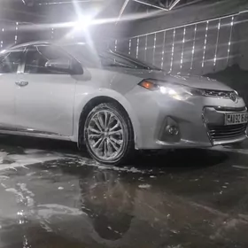 Toyota Corolla 2015