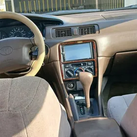 Toyota Camry 1997