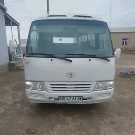 Toyota Coaster 2011