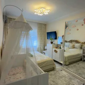 satlyk jay Gowdan w Гаудан в