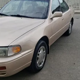 Toyota Camry 1995