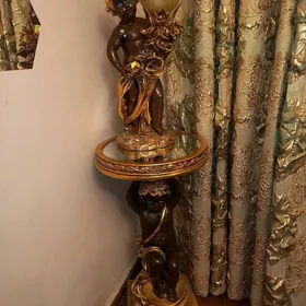 Светильник афроамериканец