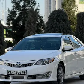 Toyota Camry 2013