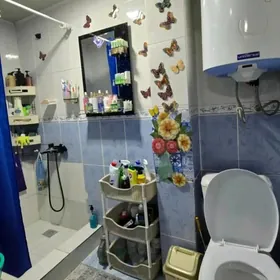 6 мкр 1 комнатная