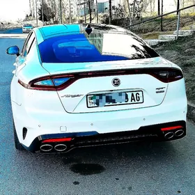 Kia Stinger 2018