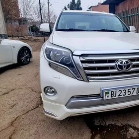 Toyota Land Cruiser Prado 2010