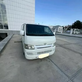Toyota Hiace 2009