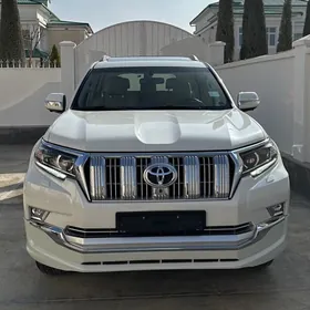 Toyota Land Cruiser Prado 2022