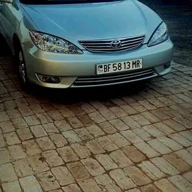 Toyota Camry 2005