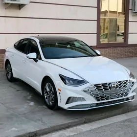 Hyundai Sonata 2021