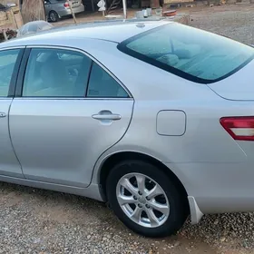 Toyota Camry 2010