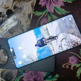 Tecno spark 20 pro+