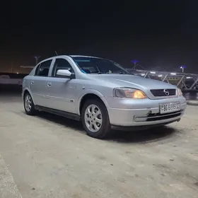 Opel Astra 2000