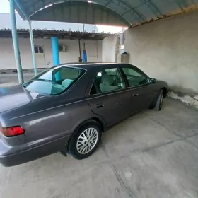 Toyota Camry 1998