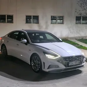 Hyundai Sonata 2021