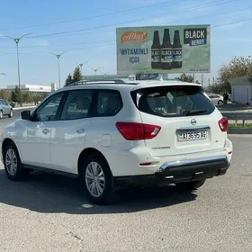 Nissan Pathfinder 2020