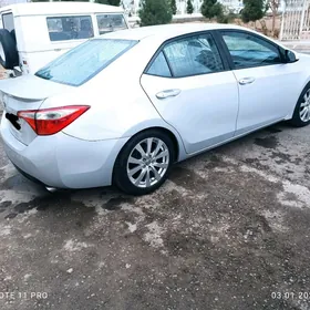 Toyota Corolla 2014