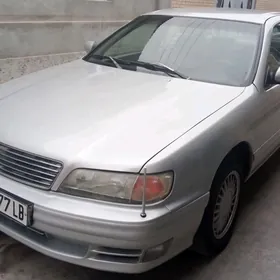 Nissan Cefiro 1995
