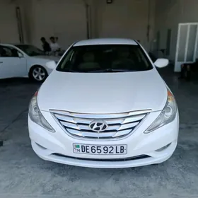 Hyundai Sonata 2012
