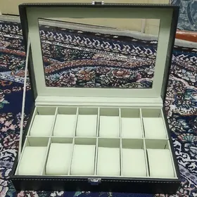 Sagat salynýan şkatulka