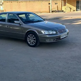 Toyota Camry 1999