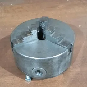 токарный патрон