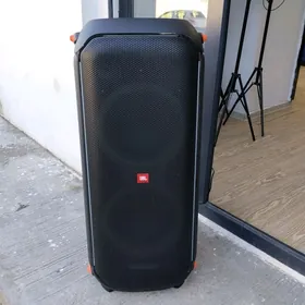 kolonka jbl 720