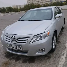 Toyota Camry 2010