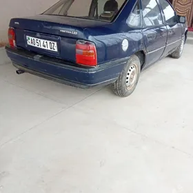 Opel Vectra 1990