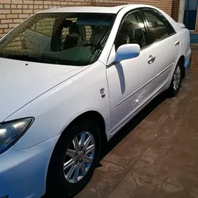 Toyota Camry 2005