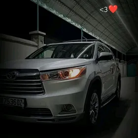 Toyota Highlander 2014