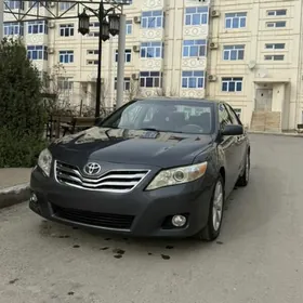 Toyota Camry 2011