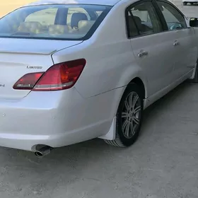 Toyota Avalon 2005