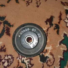 натяжной ролик от хайлюкс