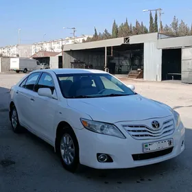 Toyota Camry 2010