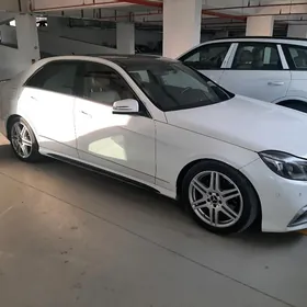 Mercedes-Benz E350 2012