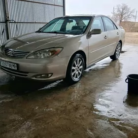 Toyota Camry 2003