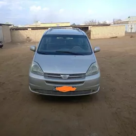 Toyota Sienna 2004