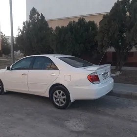 Toyota Camry 2005