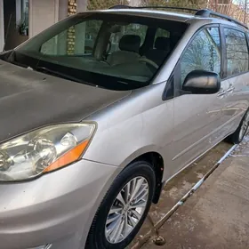 Toyota Sienna 2006
