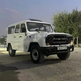 UAZ 469 1997