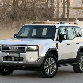 Toyota Land Cruiser Prado 2024