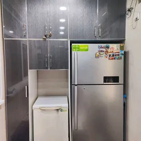 кухонный шкаф