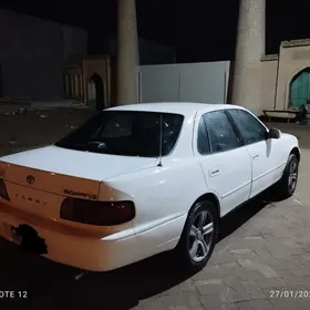 Toyota Camry 1993