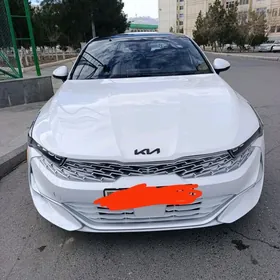 Kia K5 2020
